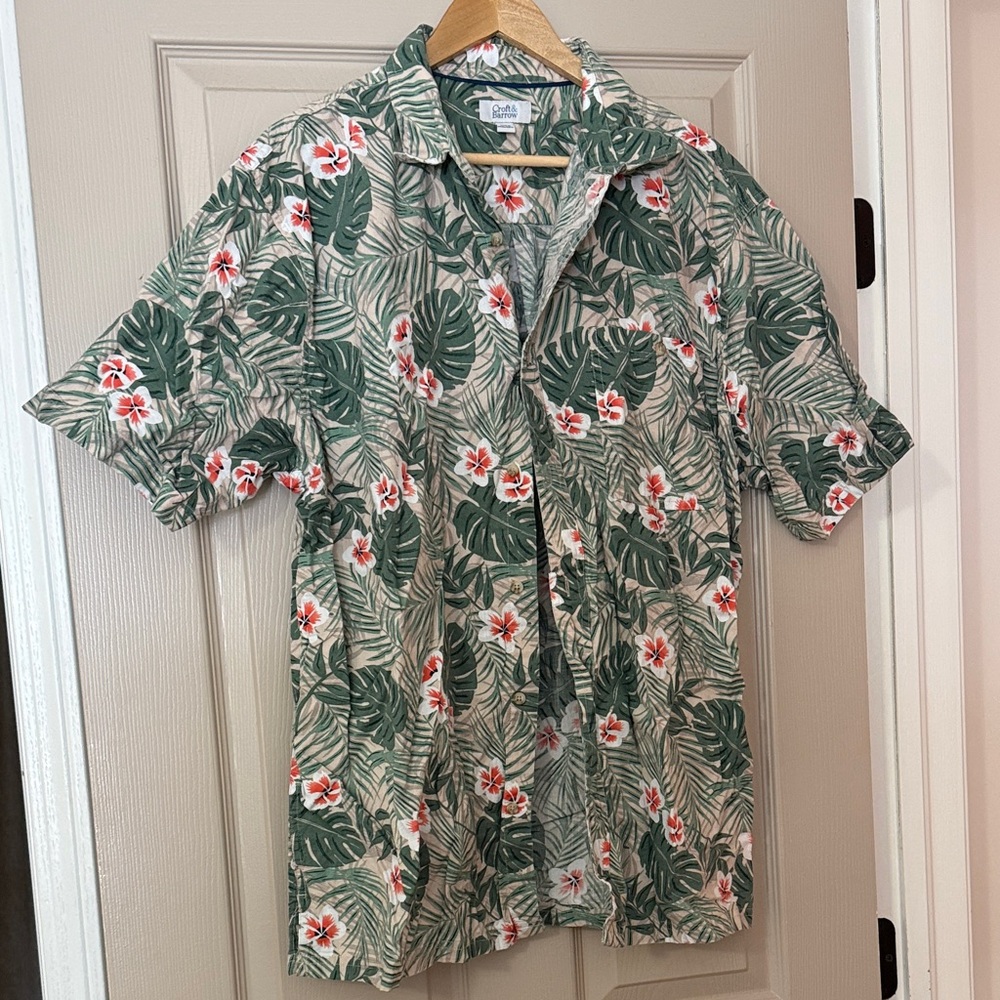 Croft & Barrow Tropical Leaf Print Shirt